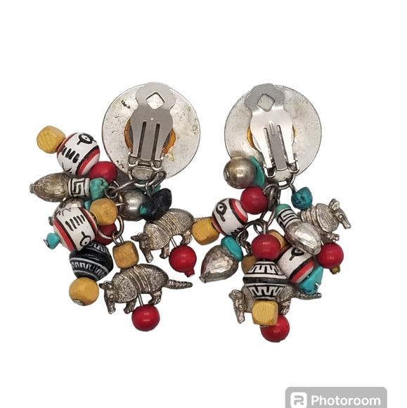 VINTAGE NATIVE AMERICAN STERLING SILVER & HANDPAINTED WOOD BEAD CLIP ON EARRINGS - Picture 5 of 5